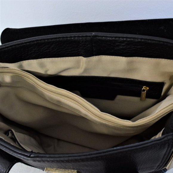 Danier Leather Black Handbag with Gold Hardware - Picture 7 of 7